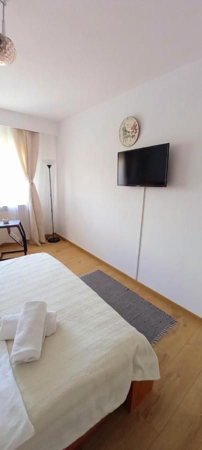 33 Coquette Apartment Baia Mare Exterior photo